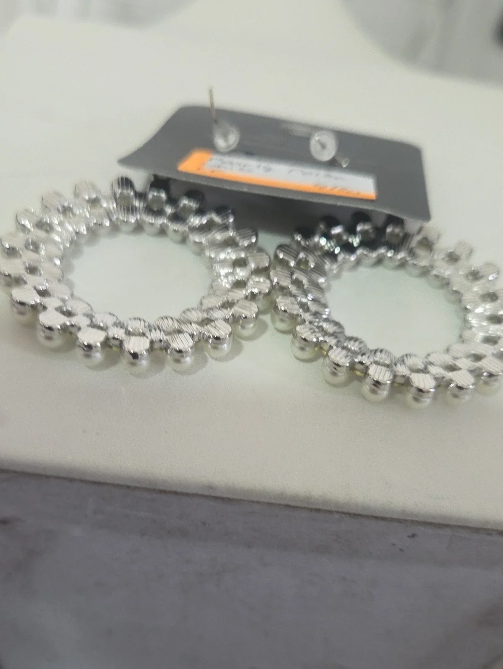 Paparazzi Pearly Poise White Earrings NWT